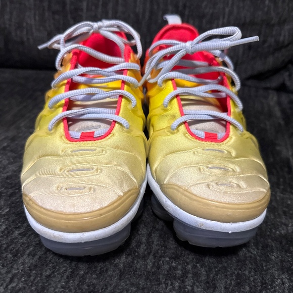 Nike VaporMax - Picture 2 of 5